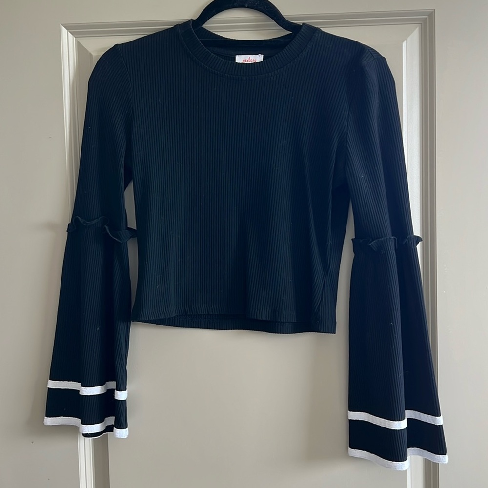 Bell sleeve crop top